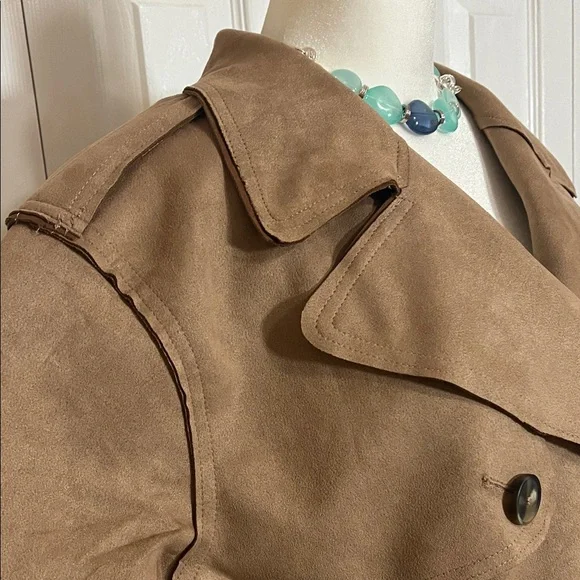 Classic Suede Tan Trench Coat for Women Size Medium - Picture 9 of 11